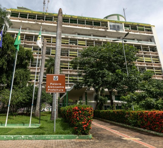 Prefeitura paga aposentados, pensionistas e injeta R$ 25 milhões na economia
