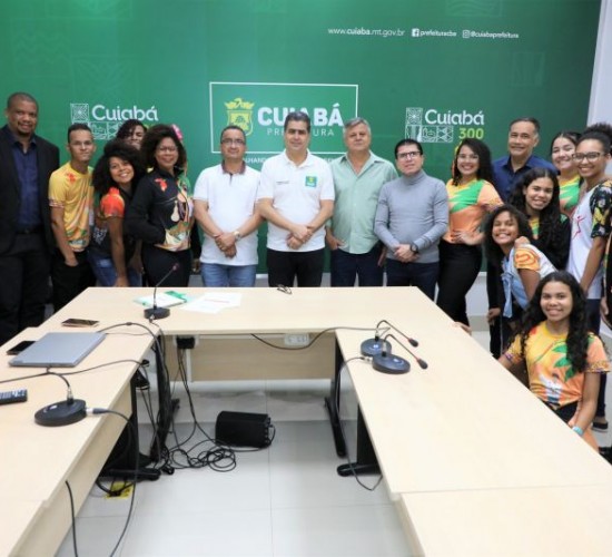 Prefeito Emanuel Pinheiro concede área para abrigar sede do grupo Flor de Atalaia