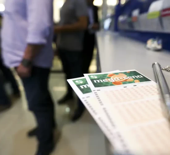 Ninguém acerta a Mega-Sena e prêmio está acumulado em R$ 68 milhões