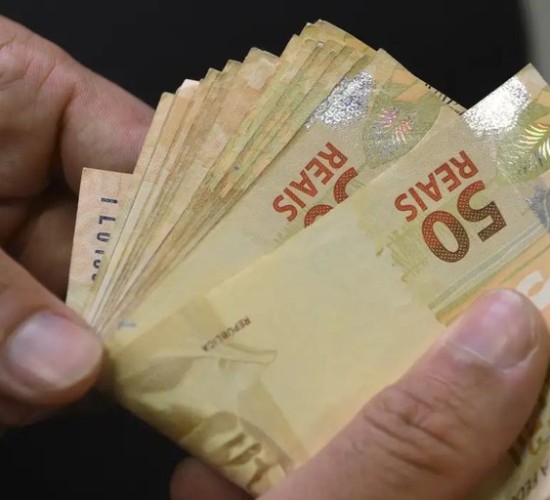 Governo Federal eleva para 2,4% a projeção de crescimento do PIB de 2025