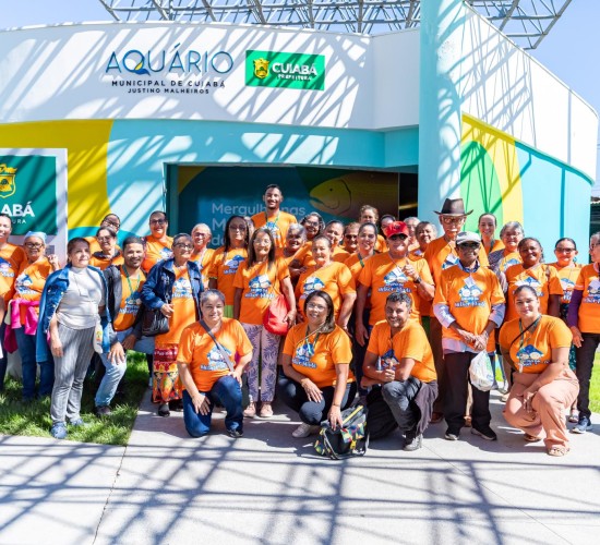 Unidade de Saúde da Família leva idosos do Distrito da Guia ao Aquário Municipal