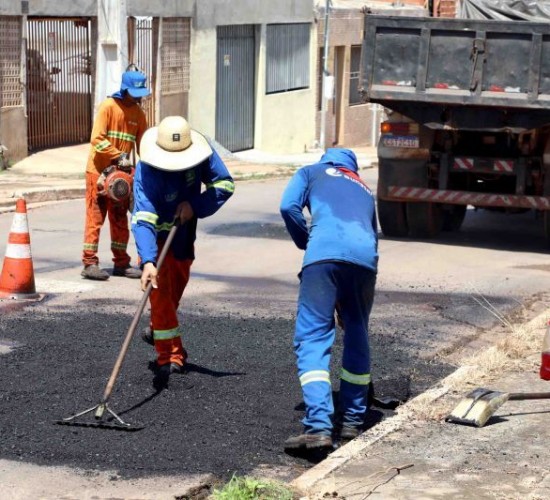 Confira a programação da força-tarefa de tapa-buracos desta semana