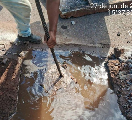 Obras intensifica limpeza de bocas de lobo para prevenir alagamentos no próximo período chuvoso
