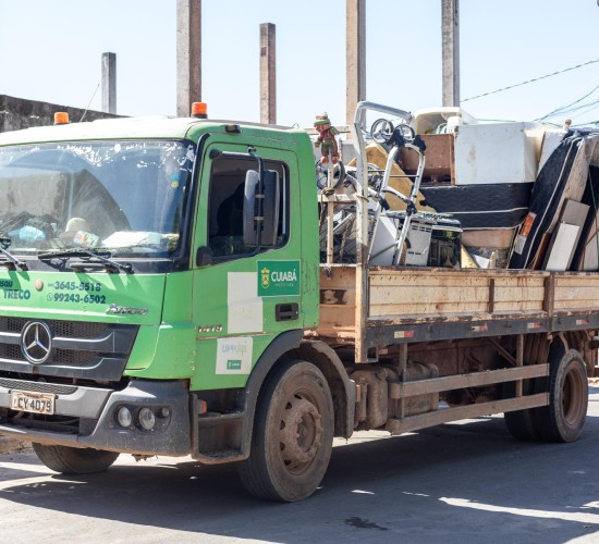 Operação Cata-Treco percorre 20 bairros de Cuiabá esta semana