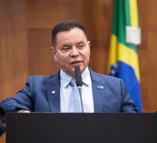 Deputado Botelho apresenta substitutivo integral à PEC que trata da Revisão Geral Anual como direito aos servidores civis e militares