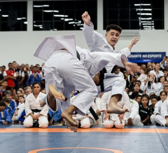 Governo de Mato Grosso entrega novo Palácio das Artes Marciais totalmente reformado e modernizado
