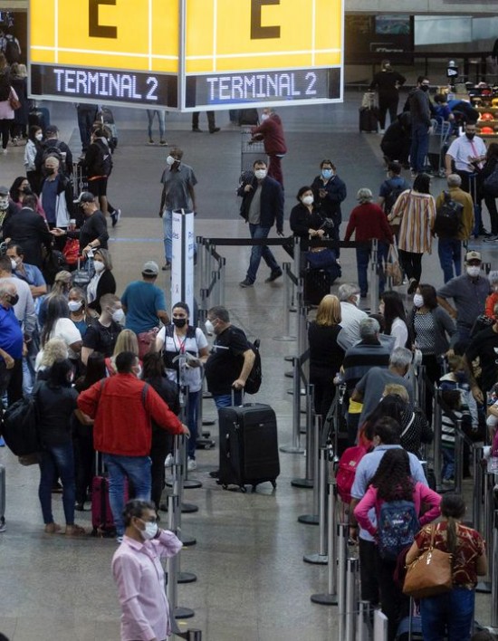 Política de Mt Notícia De MT Anvisa aprova volta do uso de máscaras em aviões e aeroportos