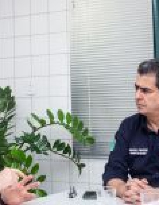 Prefeito se reúne com promotor do MP