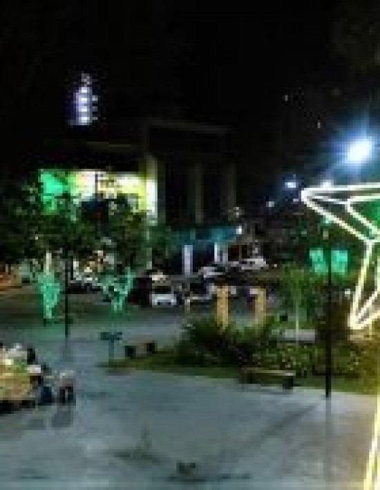 Cuiabá ganha cores e enfeites especiais