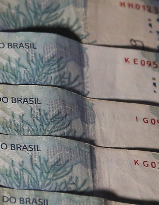 Política MT esporte MT Economia MT Notícia MT Impostos pagos por brasileiros em 2022 passam de R$ 2,8 trilhões