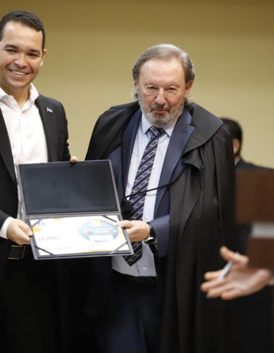 Política MT Governo de MT recebe Selo Ouro presidente do TCE-MT José Carlos Novelli
