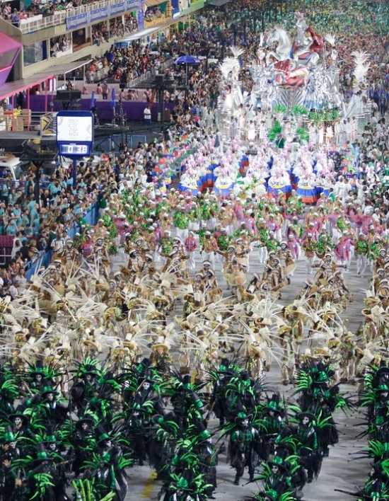Cultura MT Carnaval MT Sapucaí tem homenagem a sambistas Arlindo e Zeca