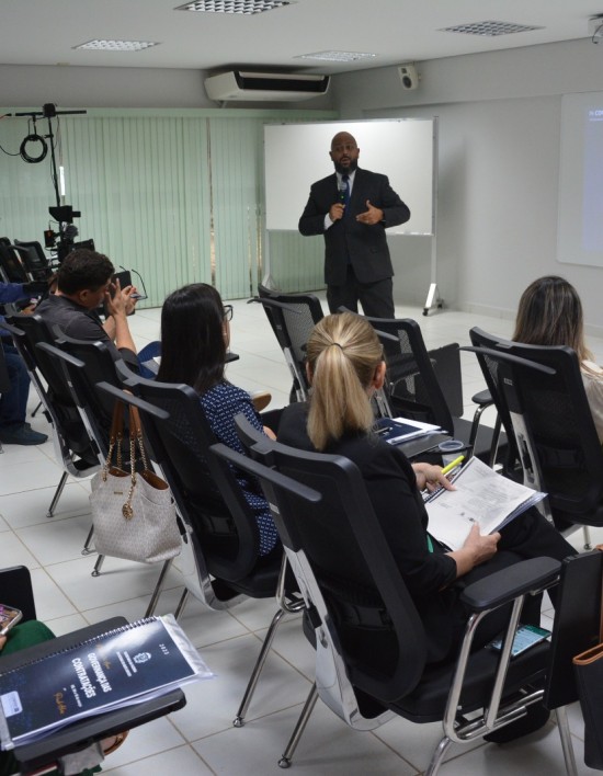 Política MT Servidores fazendários e do Tribunal de Justiça