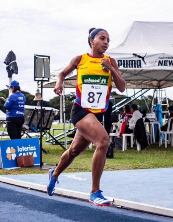 Atletas do programa de bolsa do Governo de MT conquistam medalhas em competição de atletismo