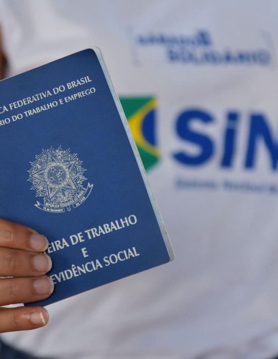 MT tem 31% de empregos a mais em relação a fevereiro de 2023, aponta Caged