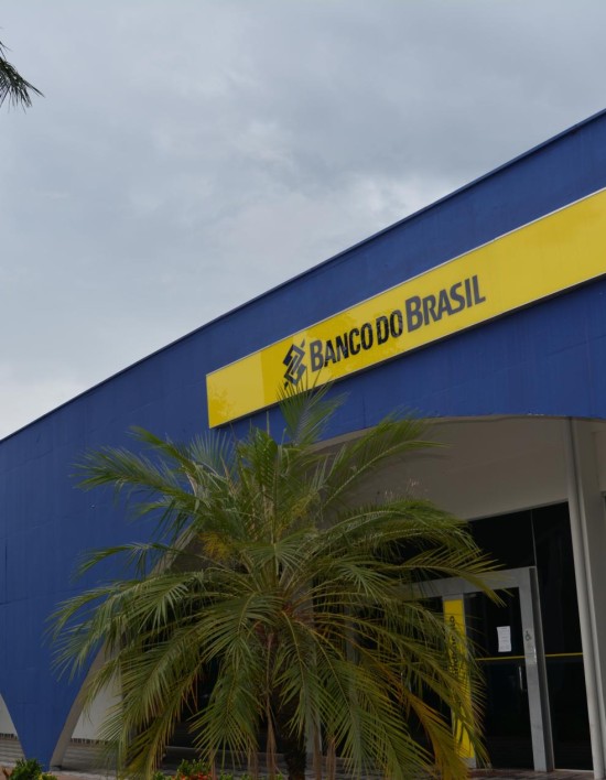 Governo de MT paga salários dos servidores estaduais nesta quarta-feira (29)