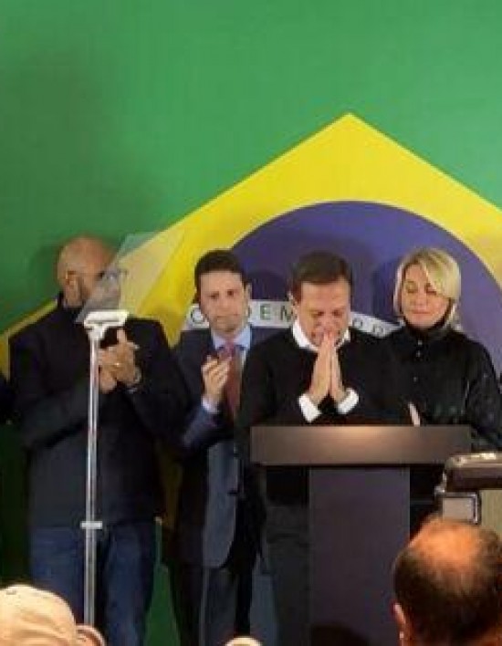 João Doria desiste de concorrer à presidência