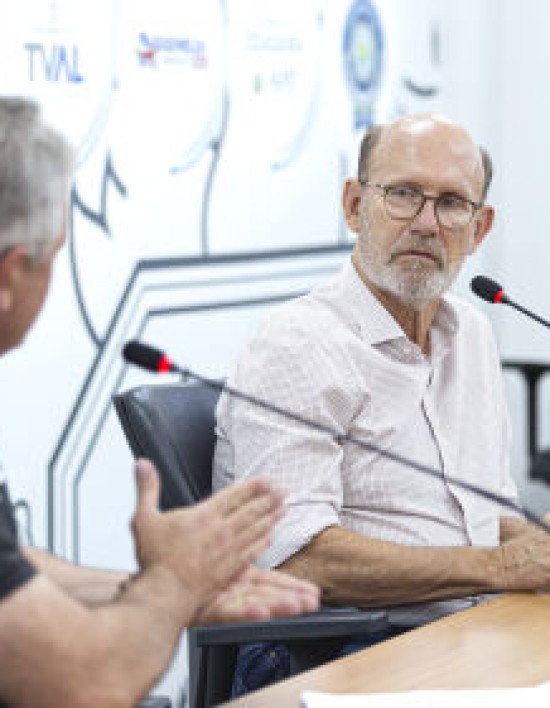 Comissão aprova projeto de incentivo à agricultura familiar e avalia execução de emendas parlamentares