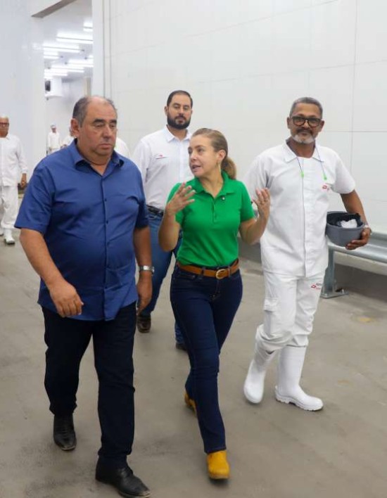 Prefeita Flávia Moretti conhece Pantanal Beef e destaca parcerias com grandes empresas