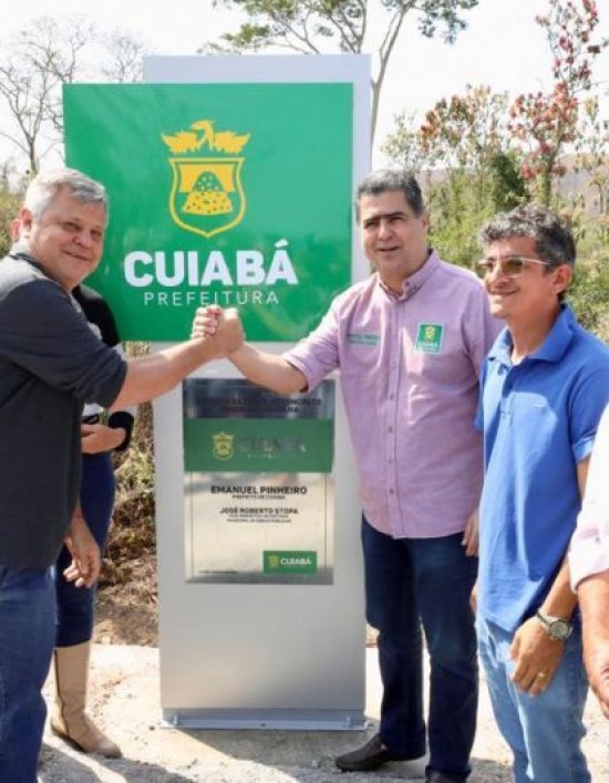 Prefeito entrega ponte de concreto da Comunidade Serra das Laranjeiras e destaca investimentos na zona rural