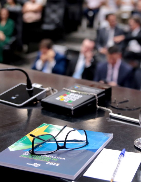 Indústria entrega Agenda Legislativa 2025 à ALMT