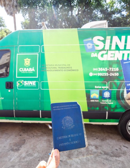 Van do Sine na Praça da República oferta 314 vagas de emprego nesta segunda-feira