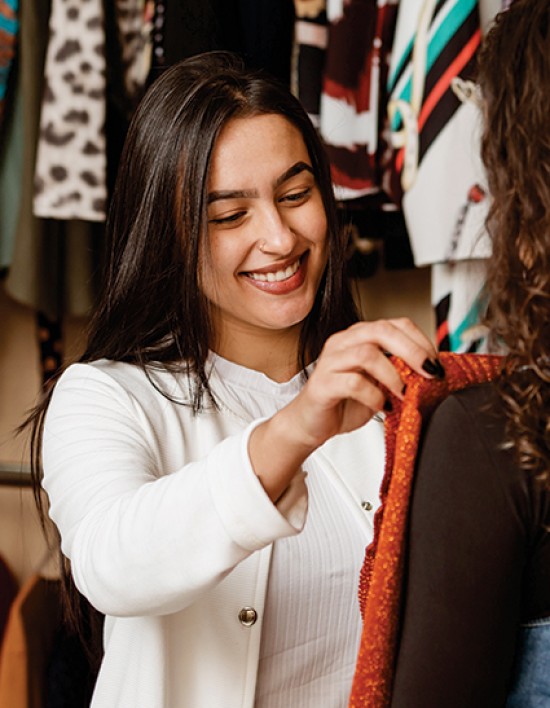 Confiança do comércio em Cuiabá melhora pelo segundo mês seguido