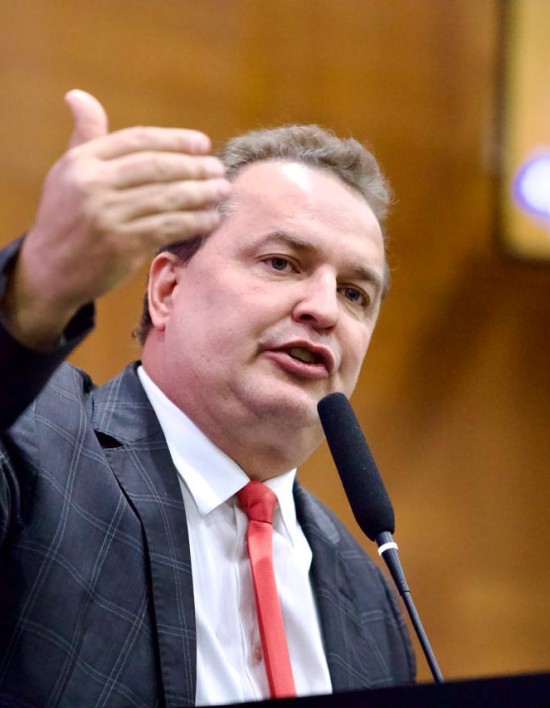 Com emendas de Max Russi, nova Lei dos Consignados é aprovada e mira mais proteção ao servidor em Mato Grosso