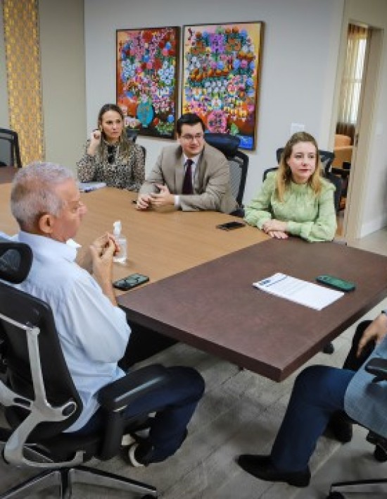 Maluf propõe regulamentação dos consórcios e articula melhorias para a saúde regional