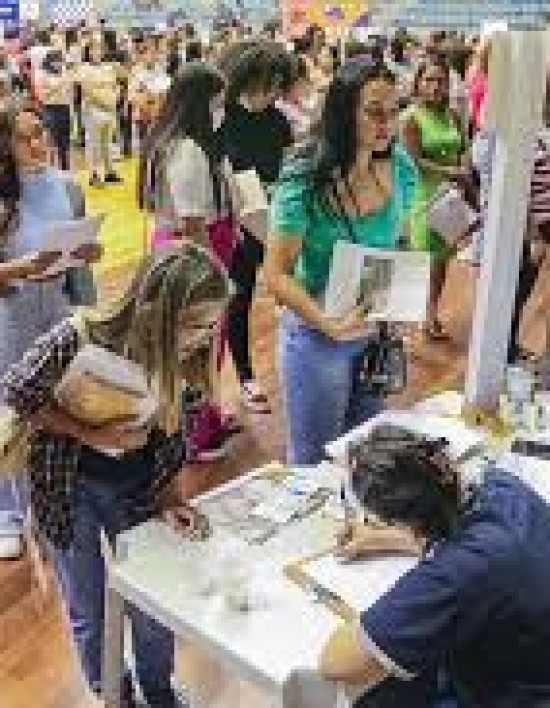Feira oferece mais de 1.500 vagas de trabalho em Cuiabá