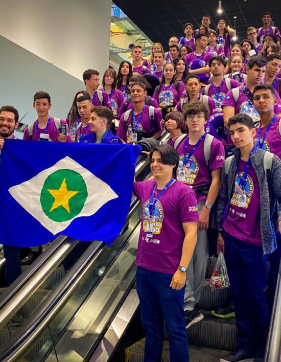 Estudantes selecionados no programa MT no Mundo já têm data marcada para embarque