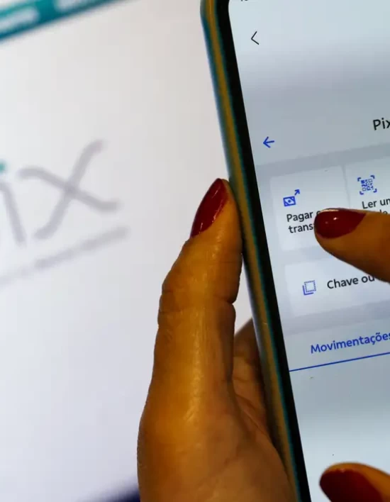 Número de pessoas que acessam banco online cresce 22 milhões em 2 anos