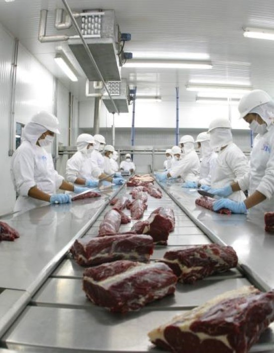 Mato Grosso exporta 368,8 mil toneladas de carne bovina para 77 países
