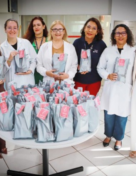 TCE-MT entrega kits de higiene ao Hospital Júlio Muller
