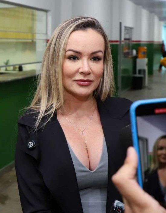 Carol Mello participa celebra nova casa do Legislativo “Grande momento no Município”