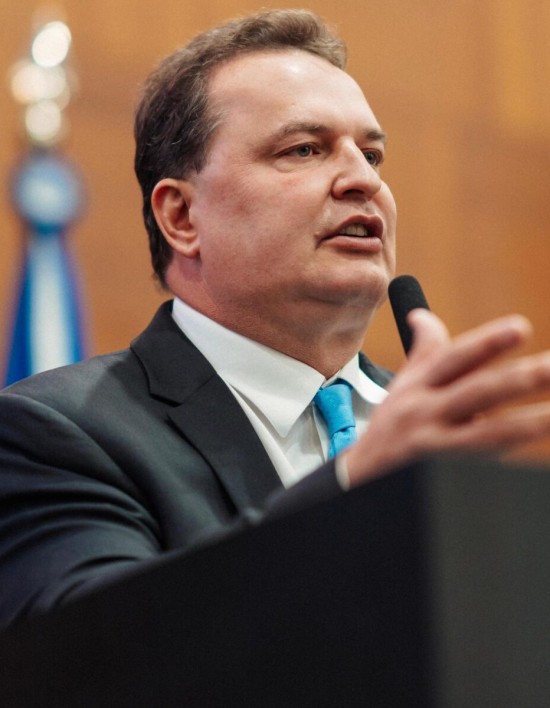 “Poder Legislativo tem papel crucial na vida dos cidadãos”, destaca Max Russi