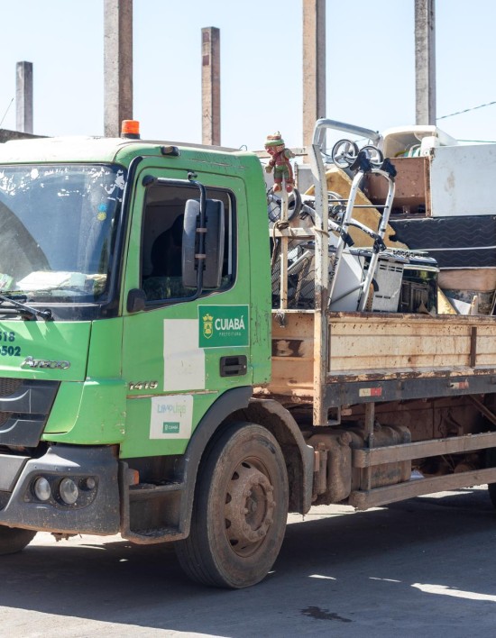 Operação Cata-Treco vai percorrer 23 bairros de Cuiabá no decorrer da semana
