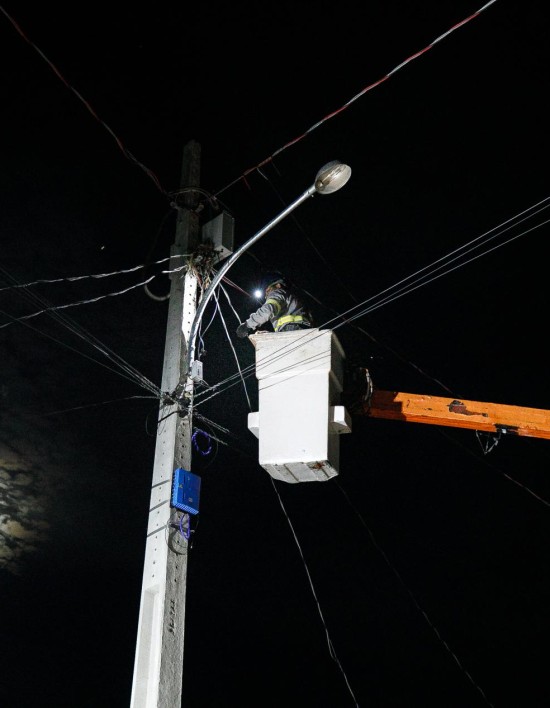 Limpurb faz manutenção em mais de mil pontos de iluminação em 60 bairros