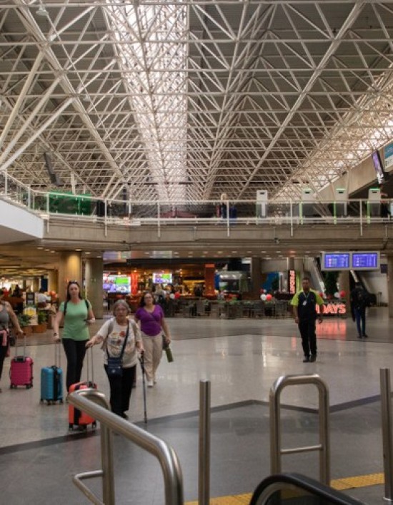 Aeroportos batem recorde e registram 73 milhões de passageiros de janeiro a julho