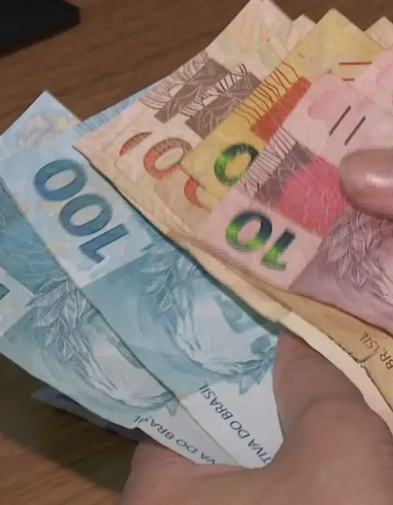 R$ 1.631 é o valor previsto para o salário mínimo em 2026