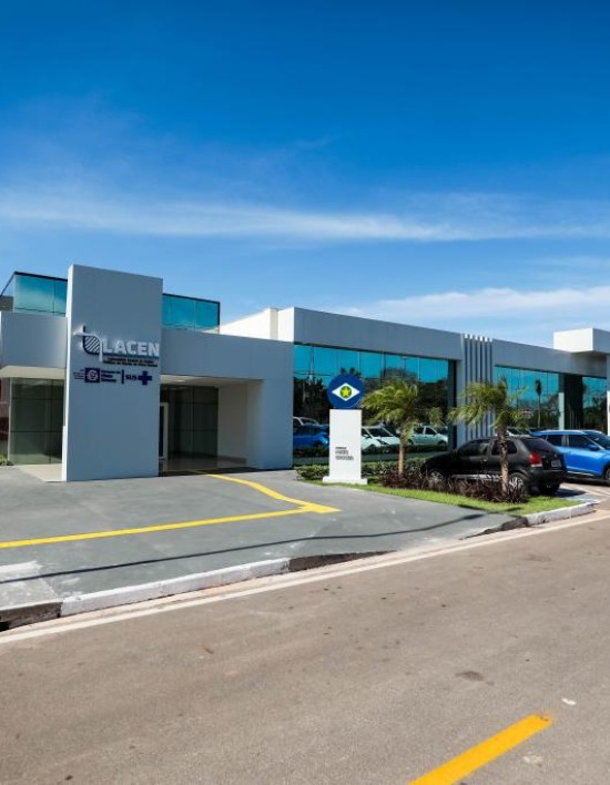 Governo de Mato Grosso entrega nova sede do Lacen