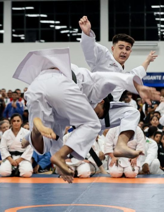 Governo de Mato Grosso entrega novo Palácio das Artes Marciais totalmente reformado e modernizado