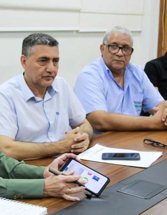 Pela primeira vez, Várzea Grande abre diálogo com subsíndicos para tratar de soluções ao abastecimento