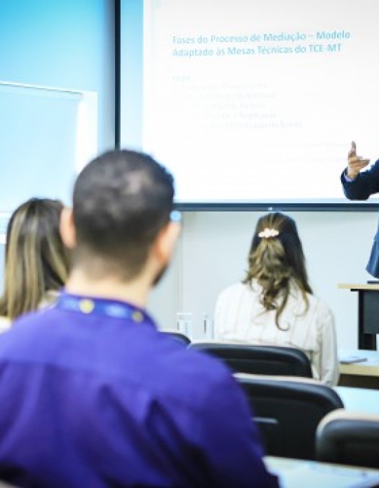 TCE-MT oferece capacitação inédita sobre soluções consensuais em mesas técnicas