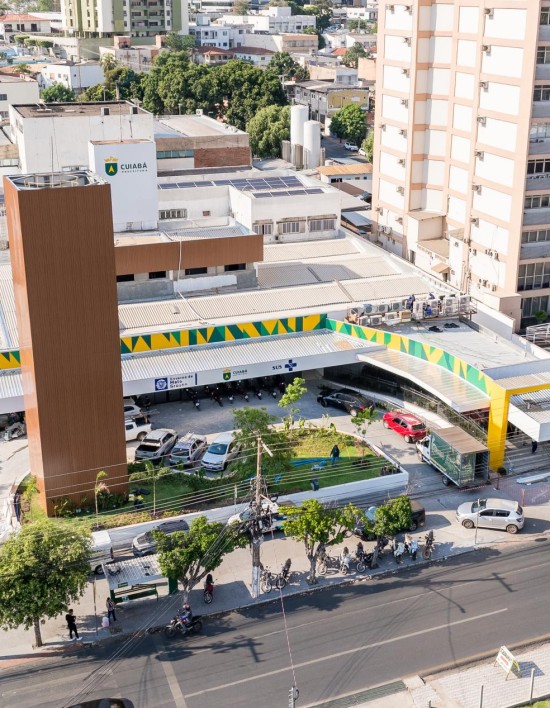 Prefeitura entrega obra do Centro Médico Infantil no Dia das Crianças