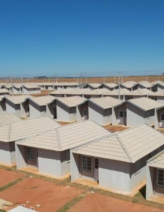 Governo de MT realiza 1º Feirão SER Família Habitação com 1,5 mil imóveis disponíveis e subsídio de até R$ 25 mil