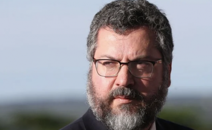Ministro Ernesto Araújo