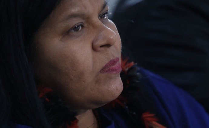 Política Garimpeiros começam a fugir da Terra Indígena Yanomami