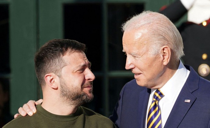 Política MT Biden faz viagem surpresa a Kiev