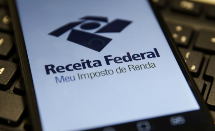 IR recebe mais de 1 milhão de declarações no primeiro dia